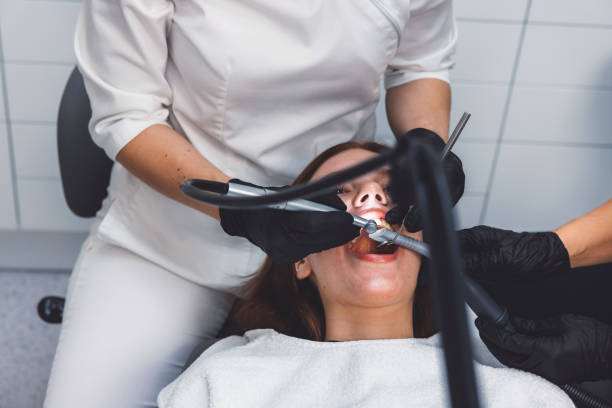 Best Emergency Tooth Extraction in Port Washington, WI