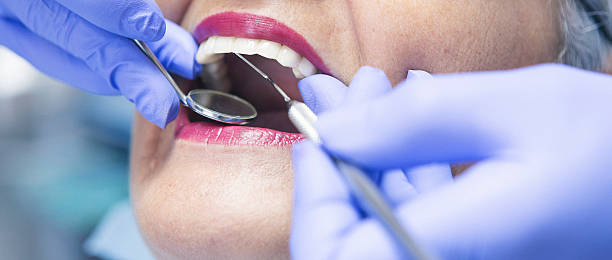 Best Weekend Emergency Dentist in Port Washington, WI